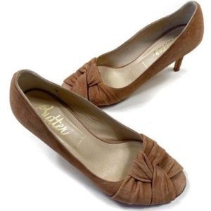 Butter Braided Beige Kitten heels women’s size 8